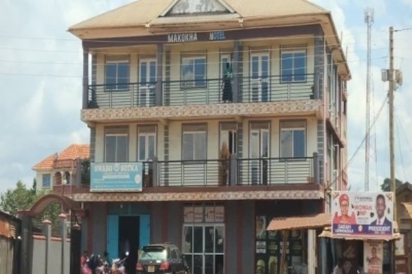 Makokha Motel Wanyama Bugembe